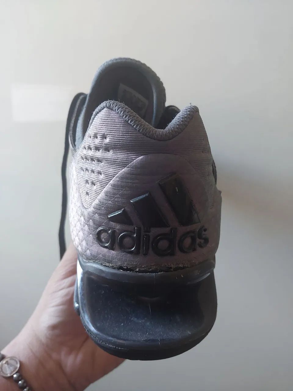 Tenis adidas original tamanho 42 - Foto 3