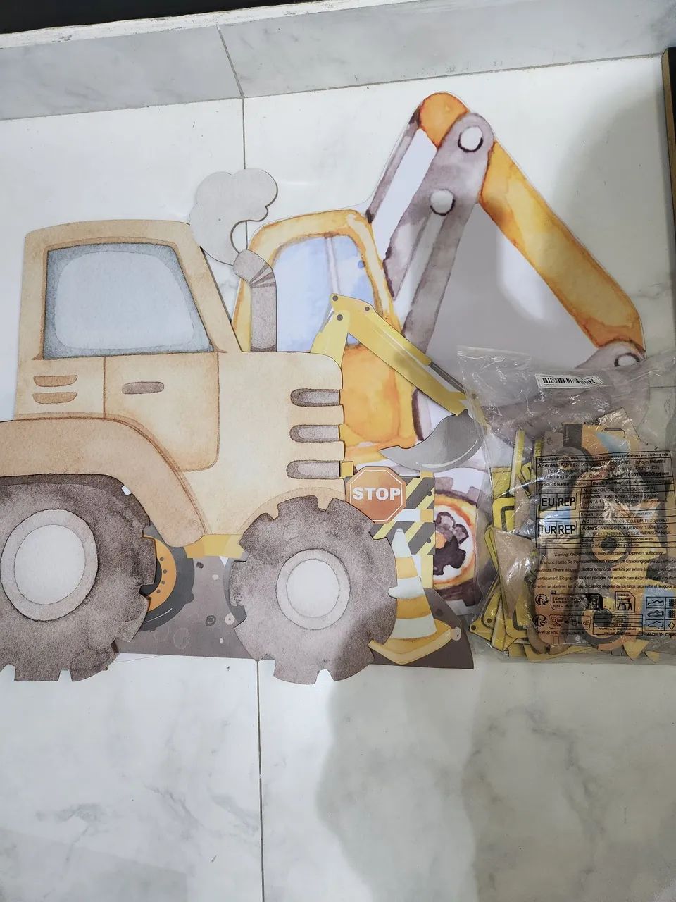 Display MDF festa infantil Tema TRATOR/CONSTRUÇÃO  - Foto 5