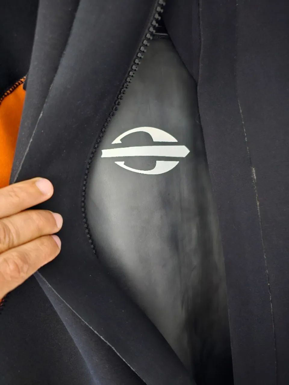 Roupa neoprene da Mormay triathlon e natação tamanho M - Foto 3