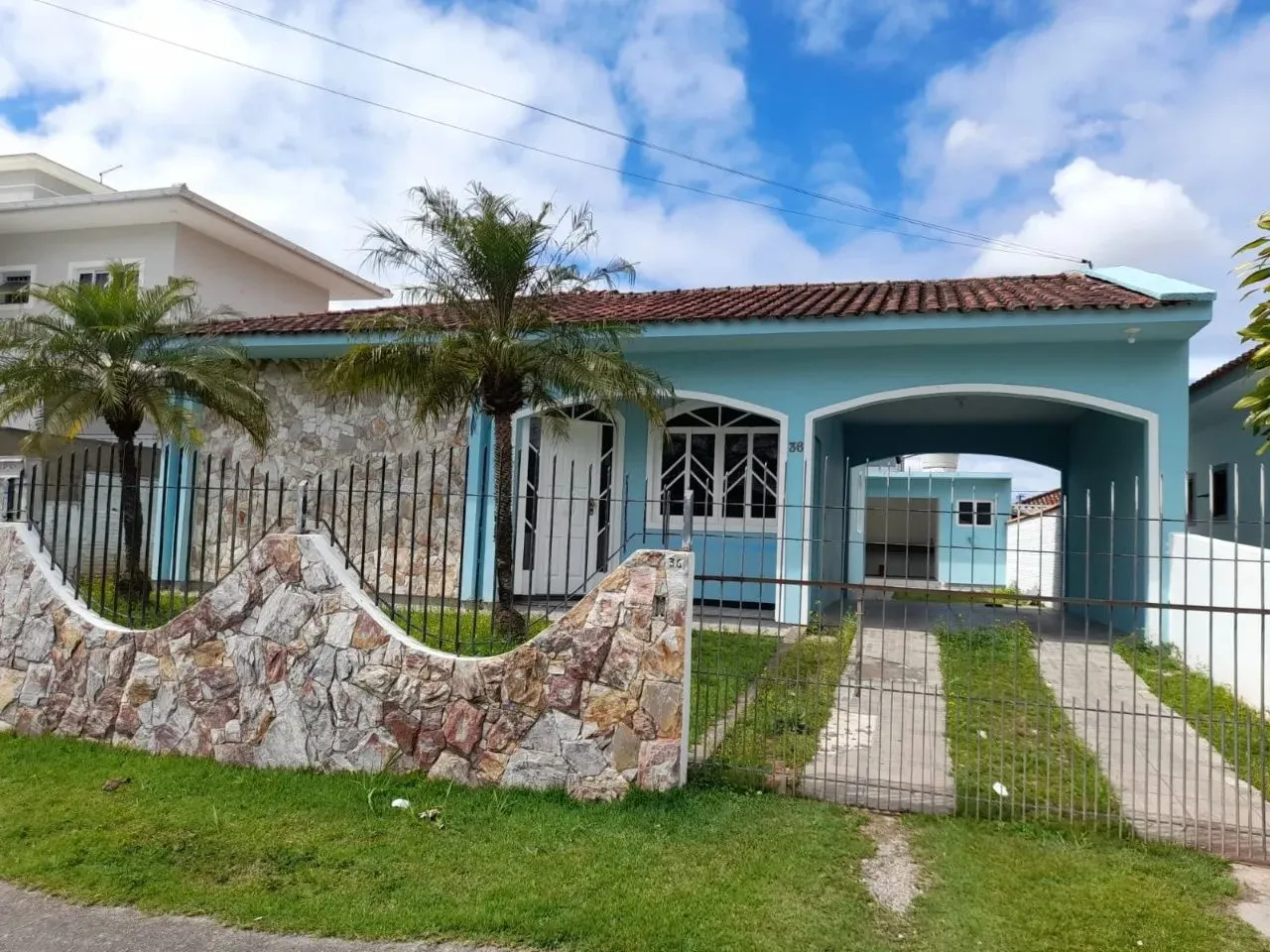 Casa 3 quartos sendo 01 suíte Bairro Vendaval 140,00m²