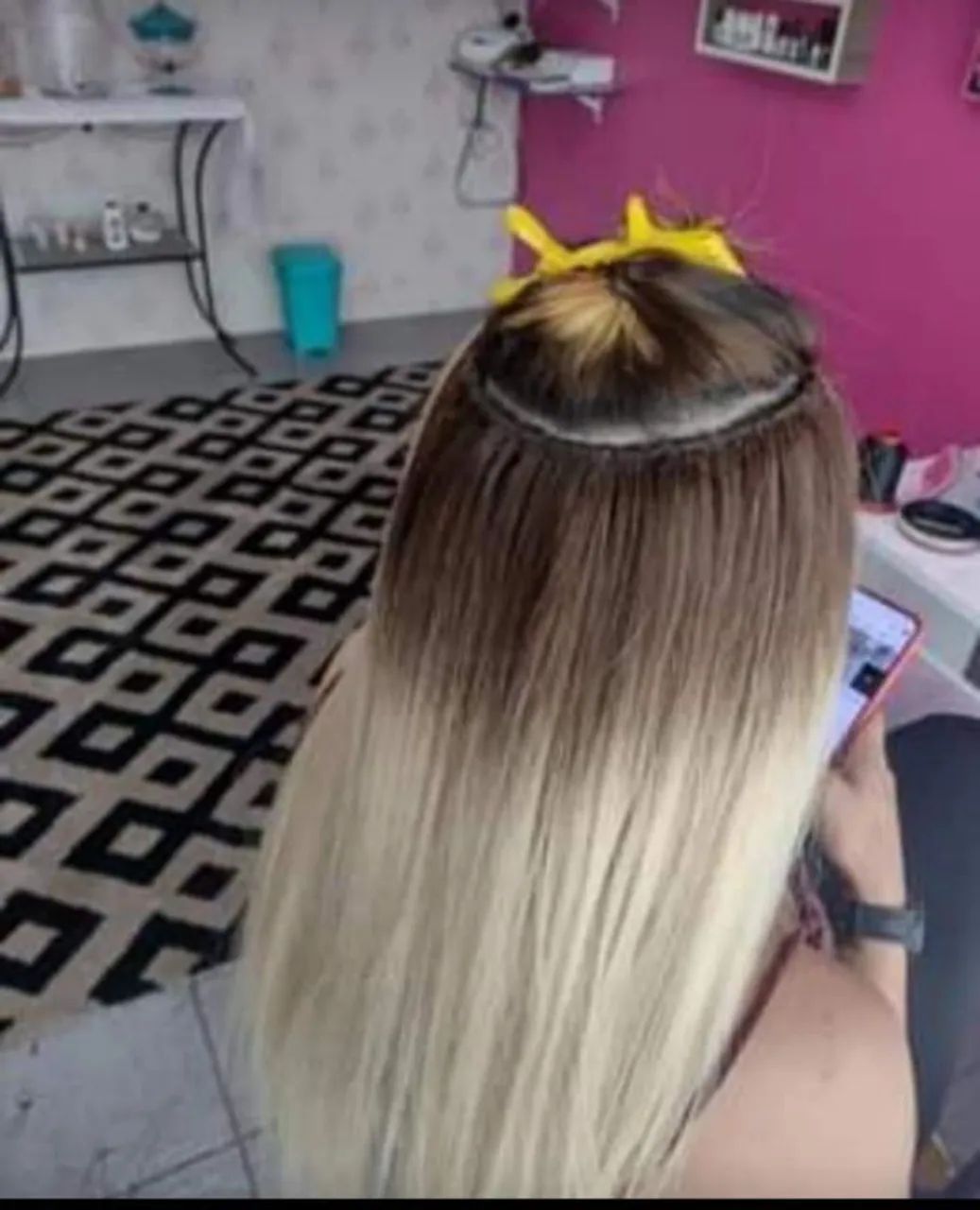 Trabalho com aplicacao de mega hair a domicilio - Foto 2