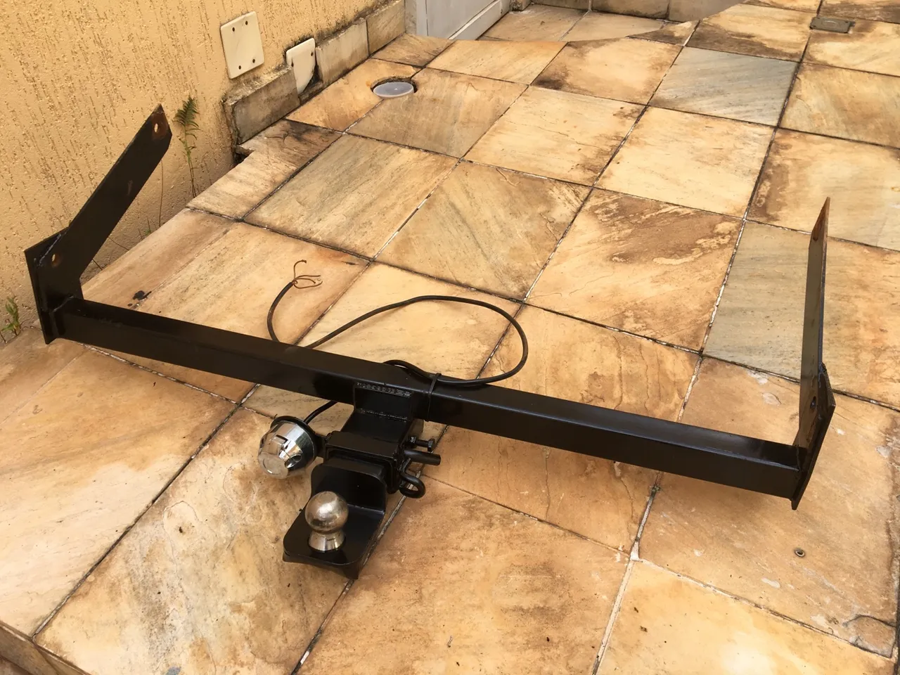 Engate para Reboque - Reforçado e Pronto para Hilux até 2005