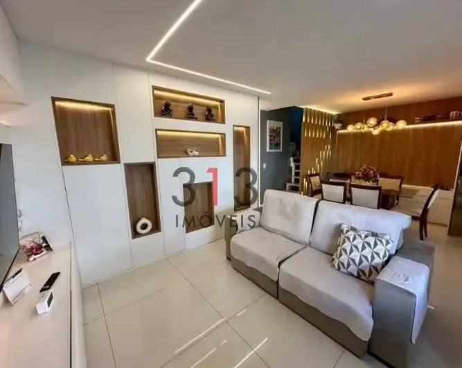 Imponente residencia no Condominio Sunrise House Garden Recreio dos Bandeirantes Uma verda