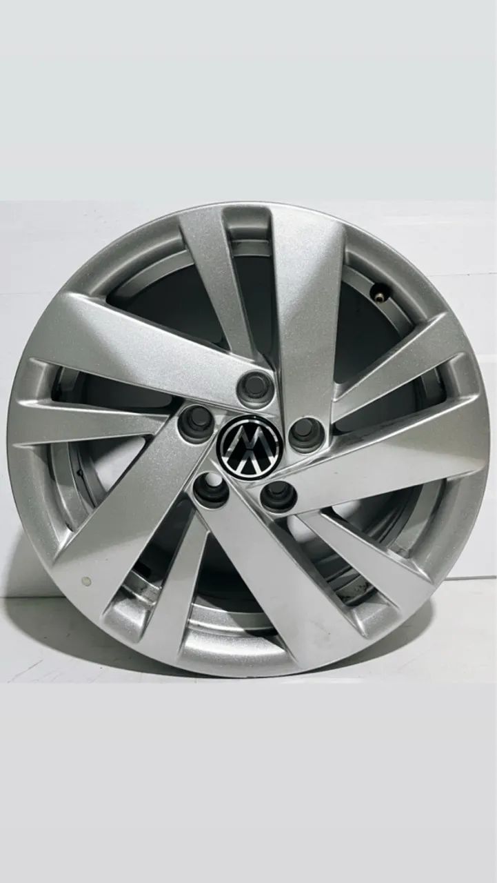 Roda de Liga Leve VW - Novas sem uso