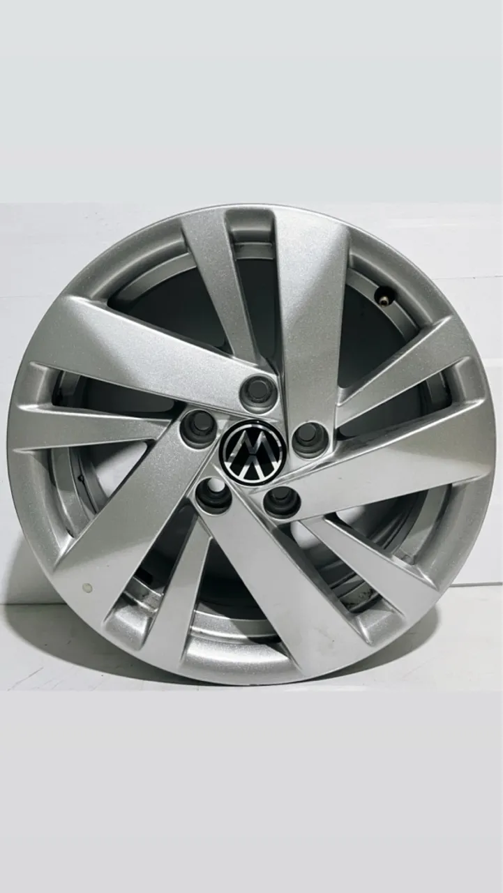 Roda de Liga Leve VW - Novas sem uso