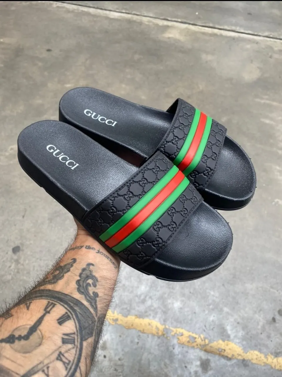 Chinelo Gucci - Premium