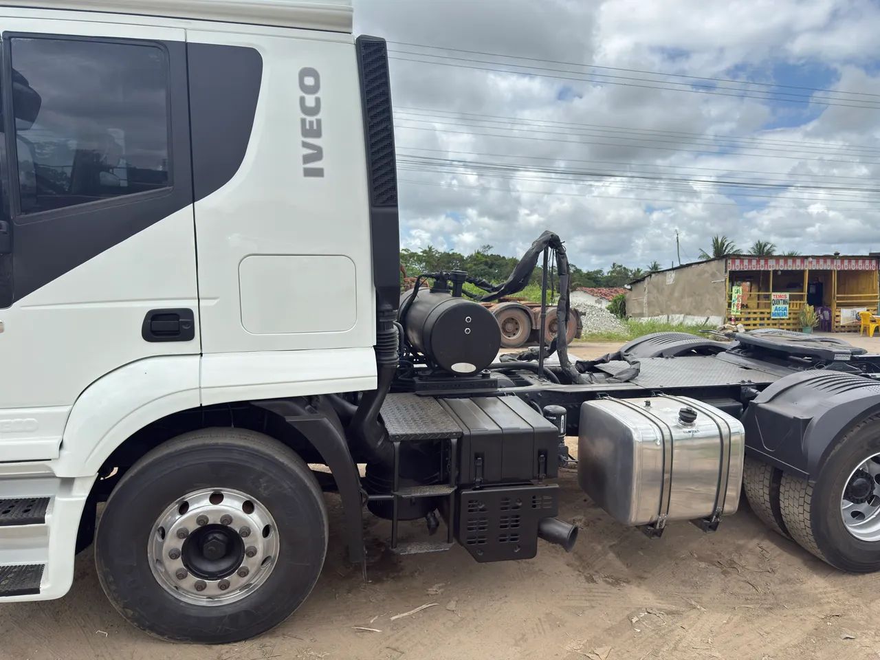 Conjunto Iveco Stralis  e Caçamba Noma  - Foto 4
