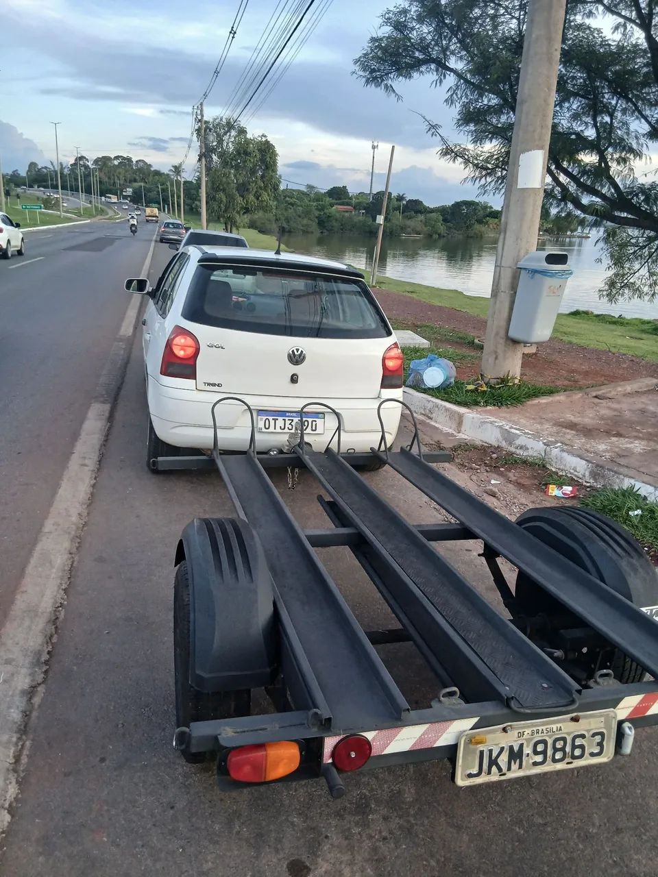 Aluguel de Carretinha / Reboque Planaltina DF - Foto 5