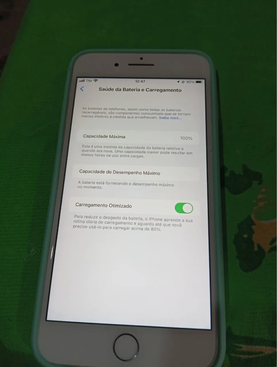 iPhone 8