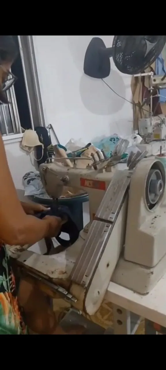 Máquina de Costura Industrial