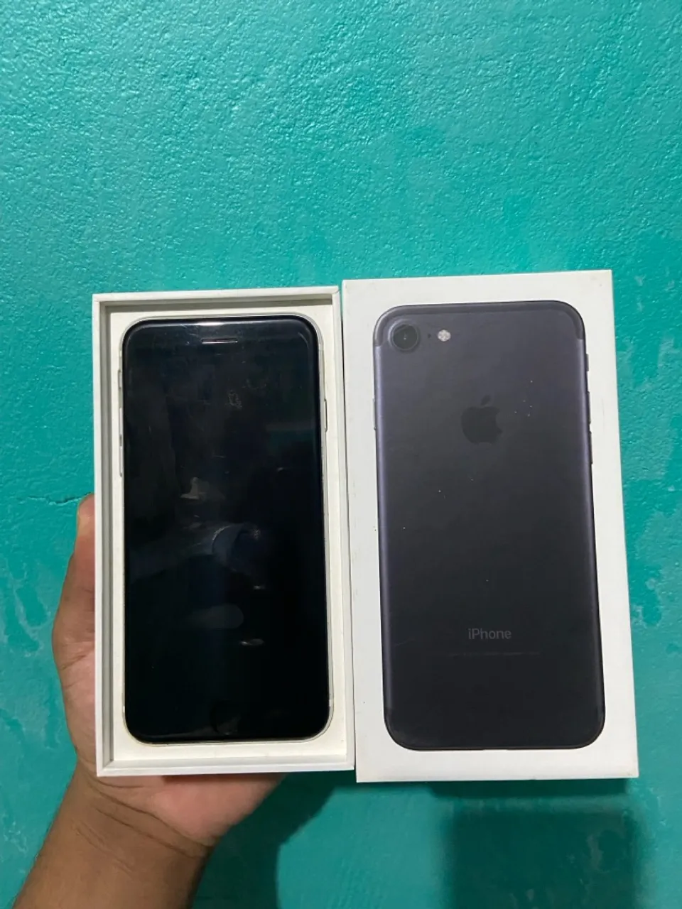 iPhone SE em excelente estado de conservação