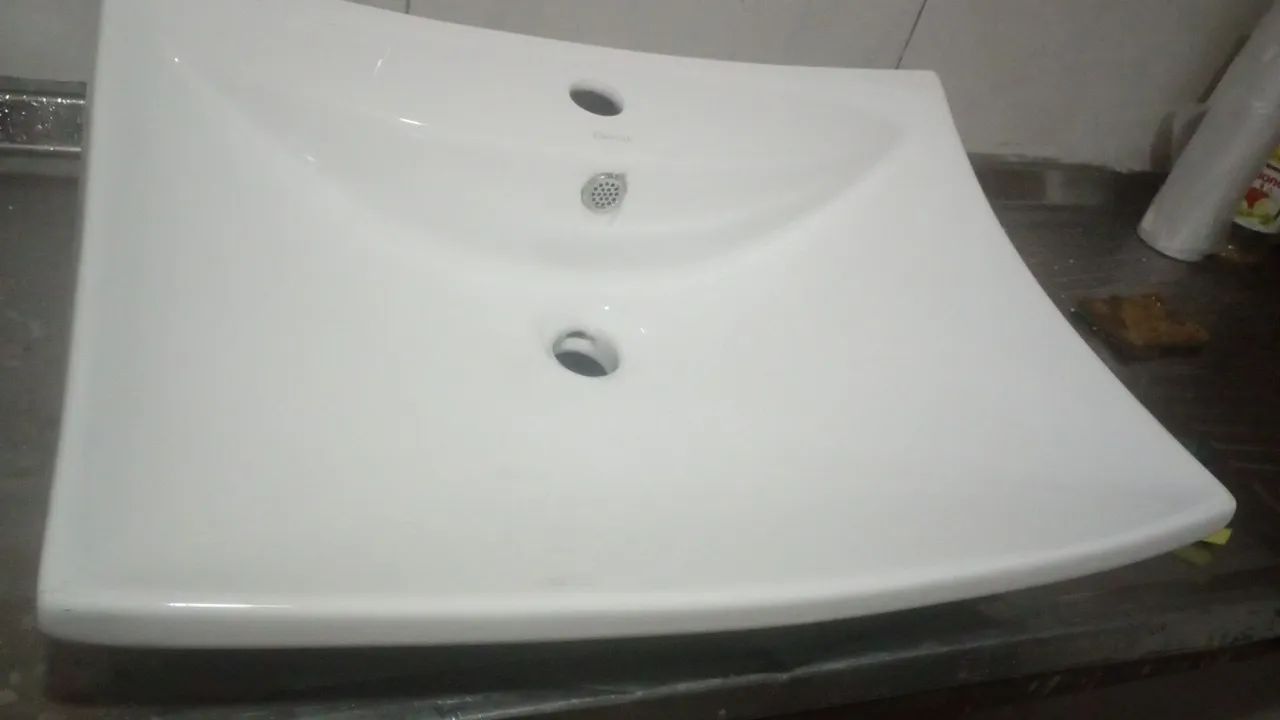 Cuba de cerâmica para banheiro - Foto 2