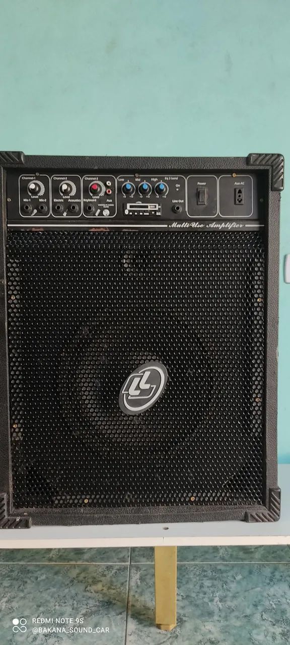 Caixa Amplificada com USB e controle 