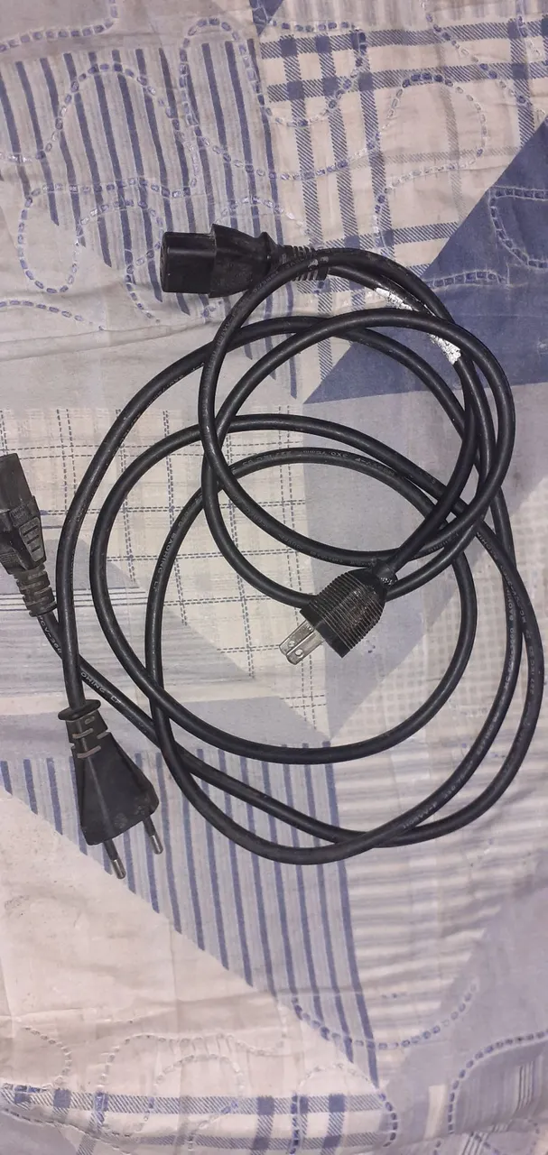 2 Cabos de força para PC