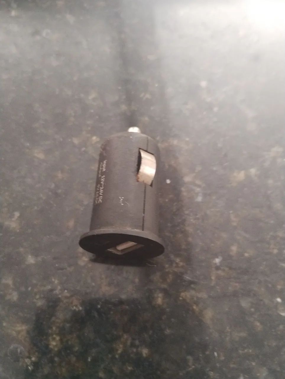 Carregador automotivo para celular dois - Foto 3