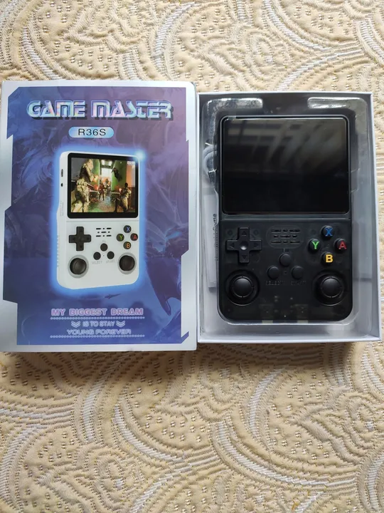 Game Master R36S - Console Portátil Novo 128gb