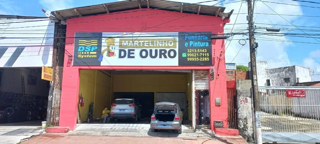 PRÉDIO COMERCIAL À VENDA OU ALUGA-SE