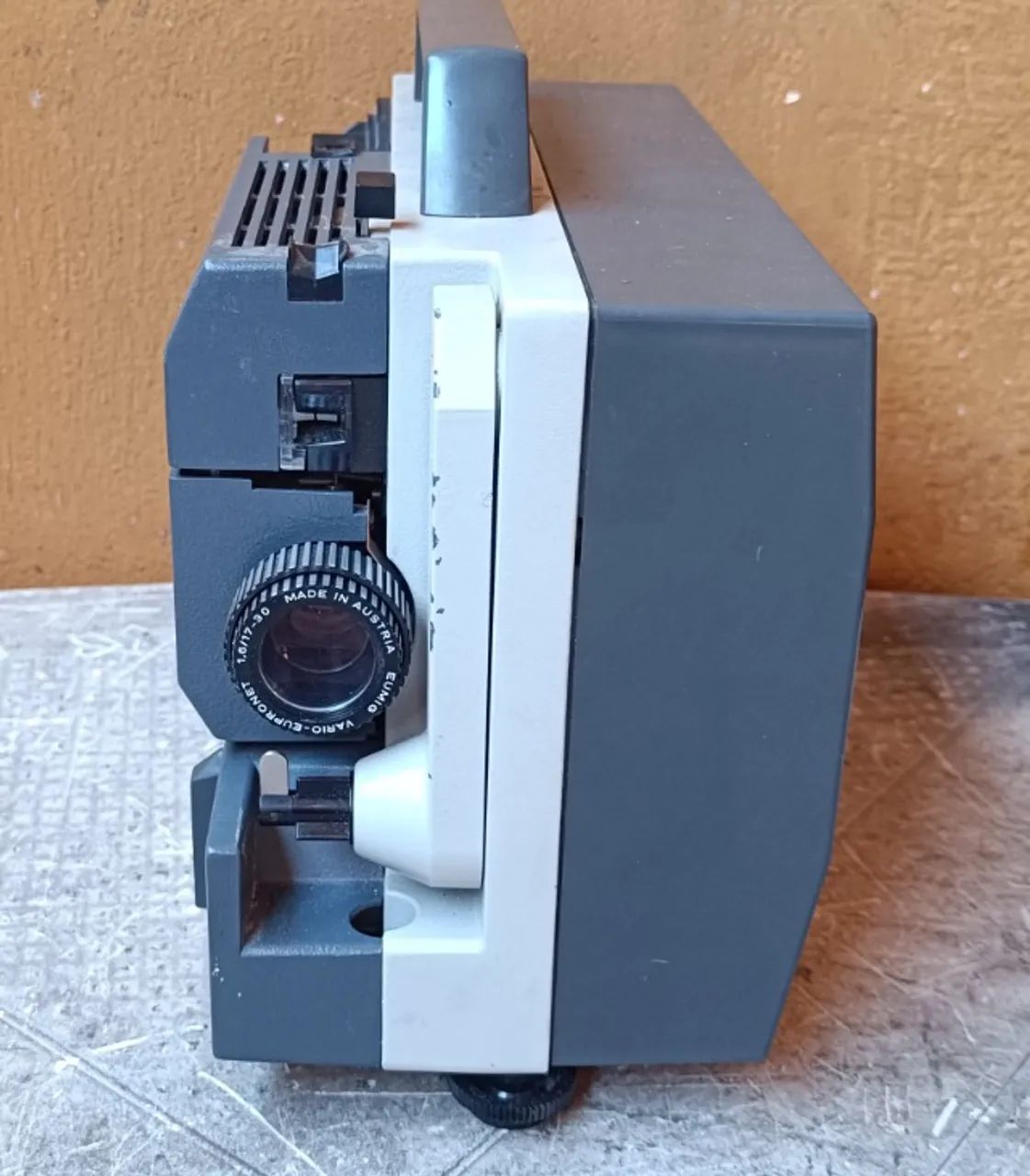 rojetor Antigo Made In Austria Eumig Mark 502d Funciona LEIA O ANUNCIO - Foto 2