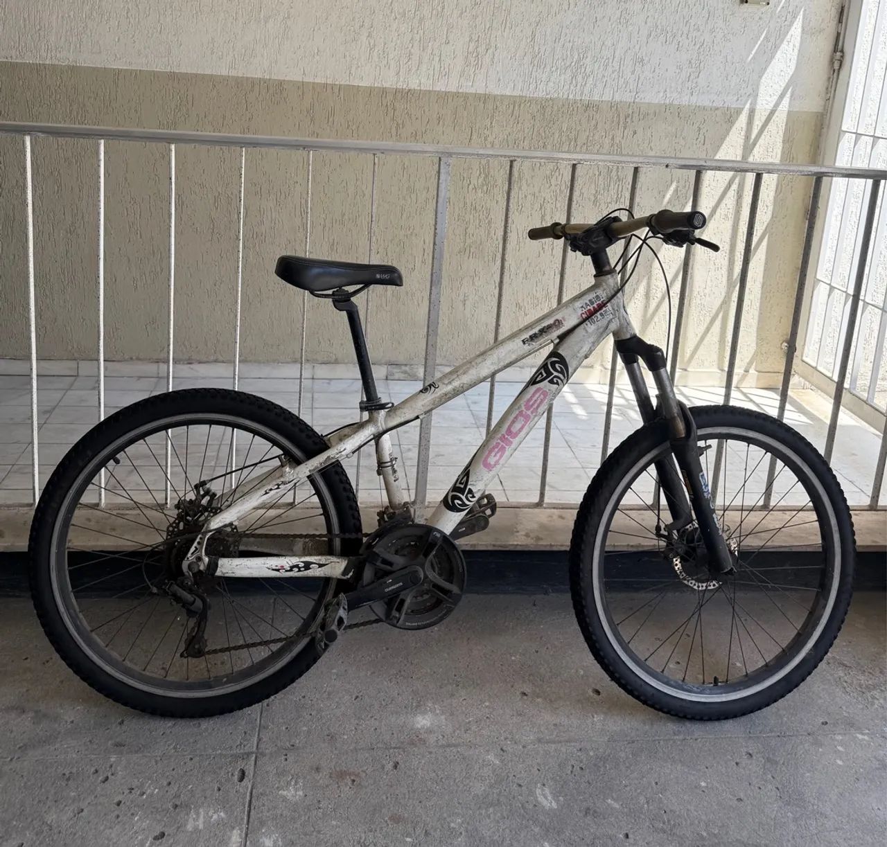 2 BICICLETAS GIOS (PAGANDO 1.800 levas as duas) *Leia a descrição* - Foto 3
