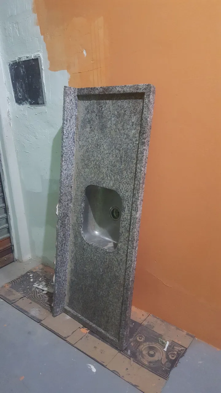 Cuba de Granito com Pia Inclusa