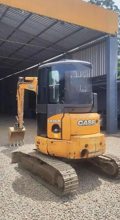 Mini Escavadeira CASE CX35B - Foto 5