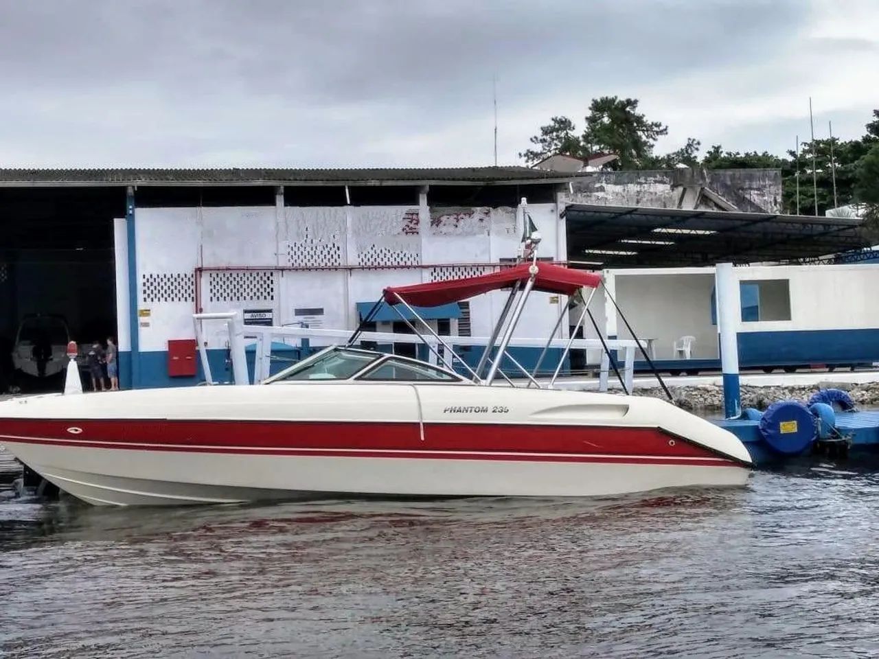 Lancha Phantom 235 Open Motor MWM Diesel 6cc - Foto 2