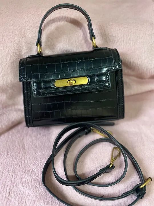 Bolsinha Preta Satinato 