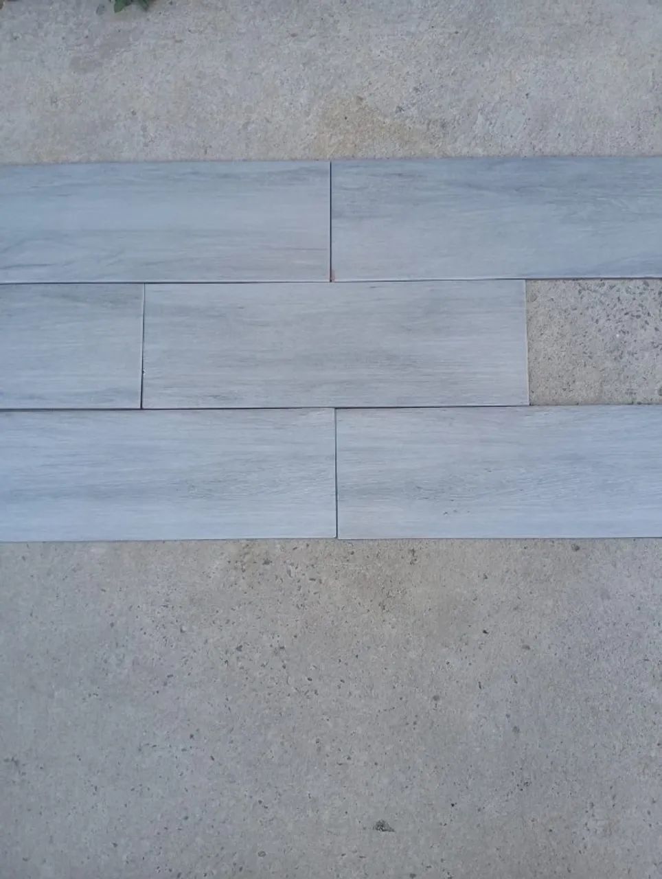 Pisos 20 x 60 várias cores e quantidade - Foto 3