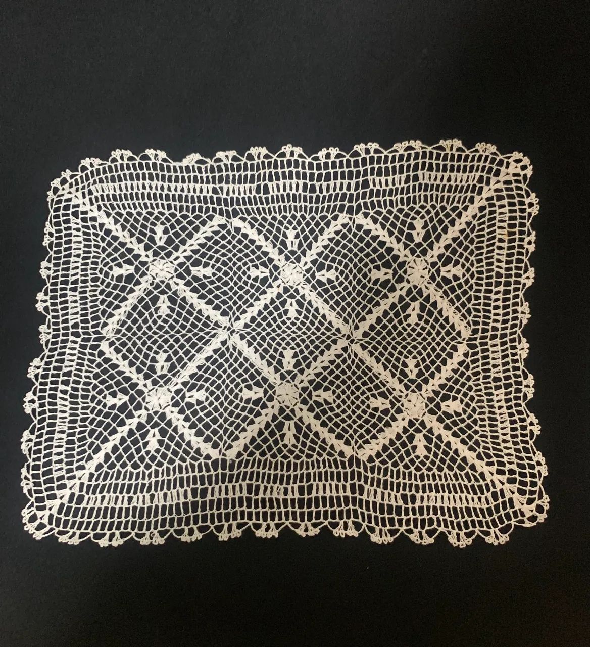 3 toalhinhas de crochê artístico - novas - Foto 3