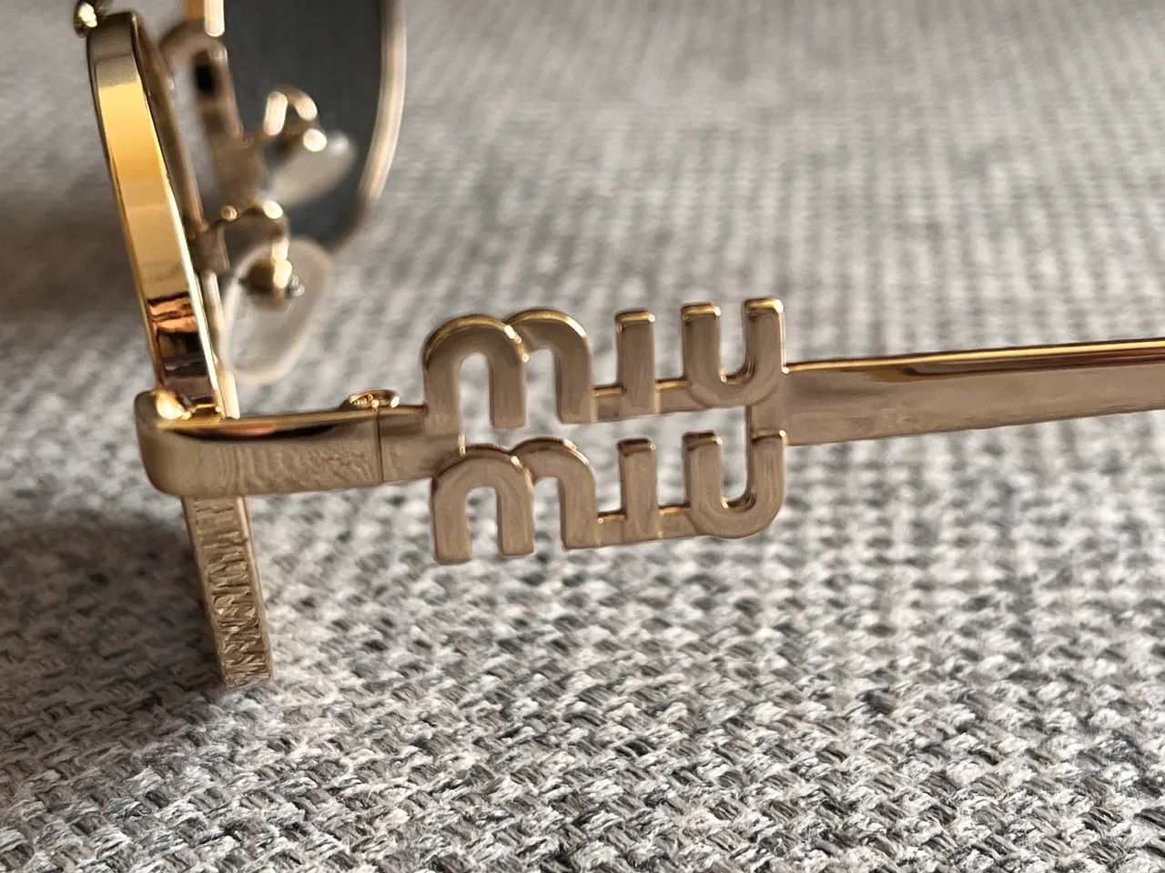Óculos 1 Linha Miu Miu - Foto 4