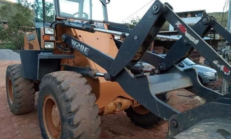 Retroescavadeira Case W20 2016 - Foto 3