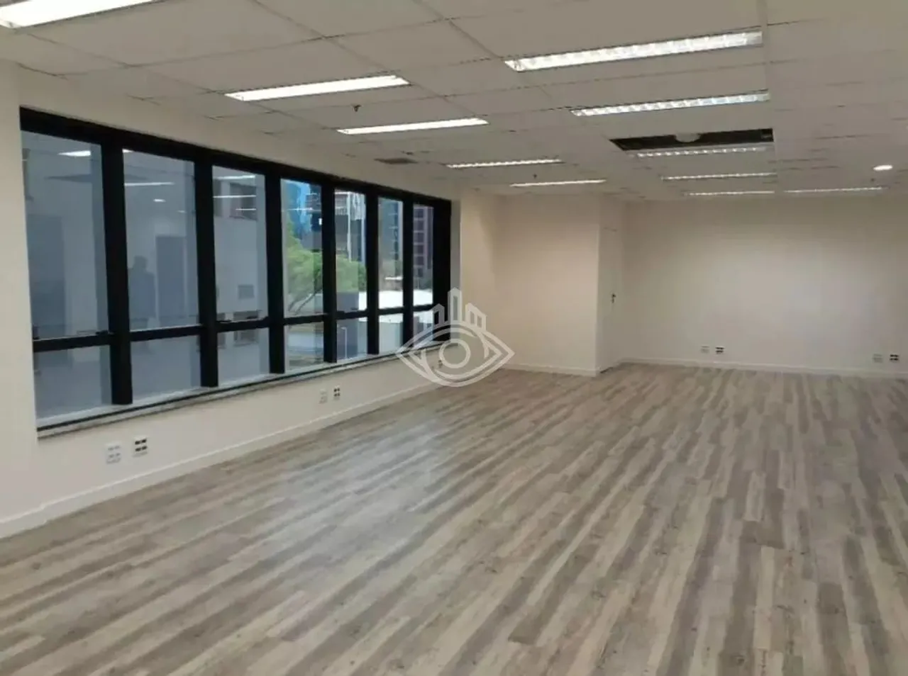 Conjunto Comercial para Locação na Alameda Vicente Pinzon, Vila Olímpia, São Pa