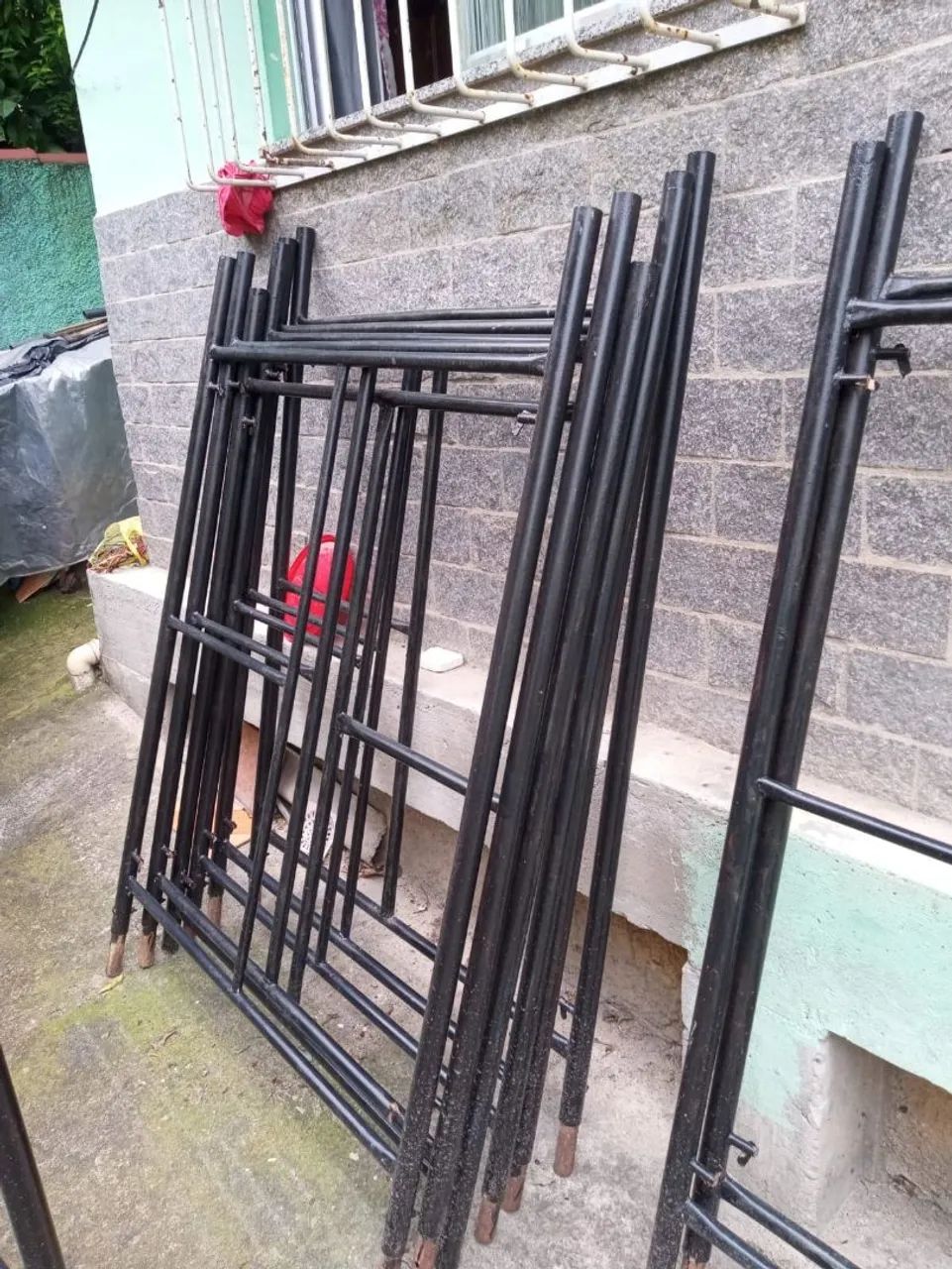 Scaffolding 64187037685123120