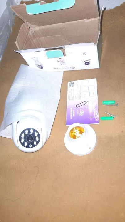 Câmera de Segurança Wi-Fi HD