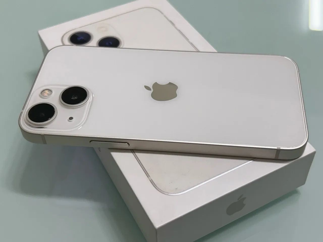 iPhone 13 Mini 512GB Branco Estelar.