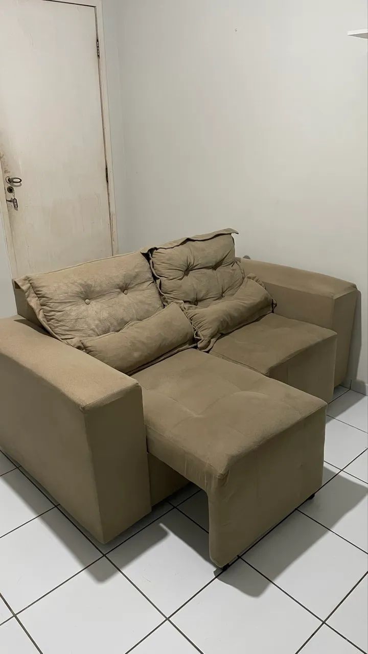 Sofá 2 lugares em excelente estado de conservação