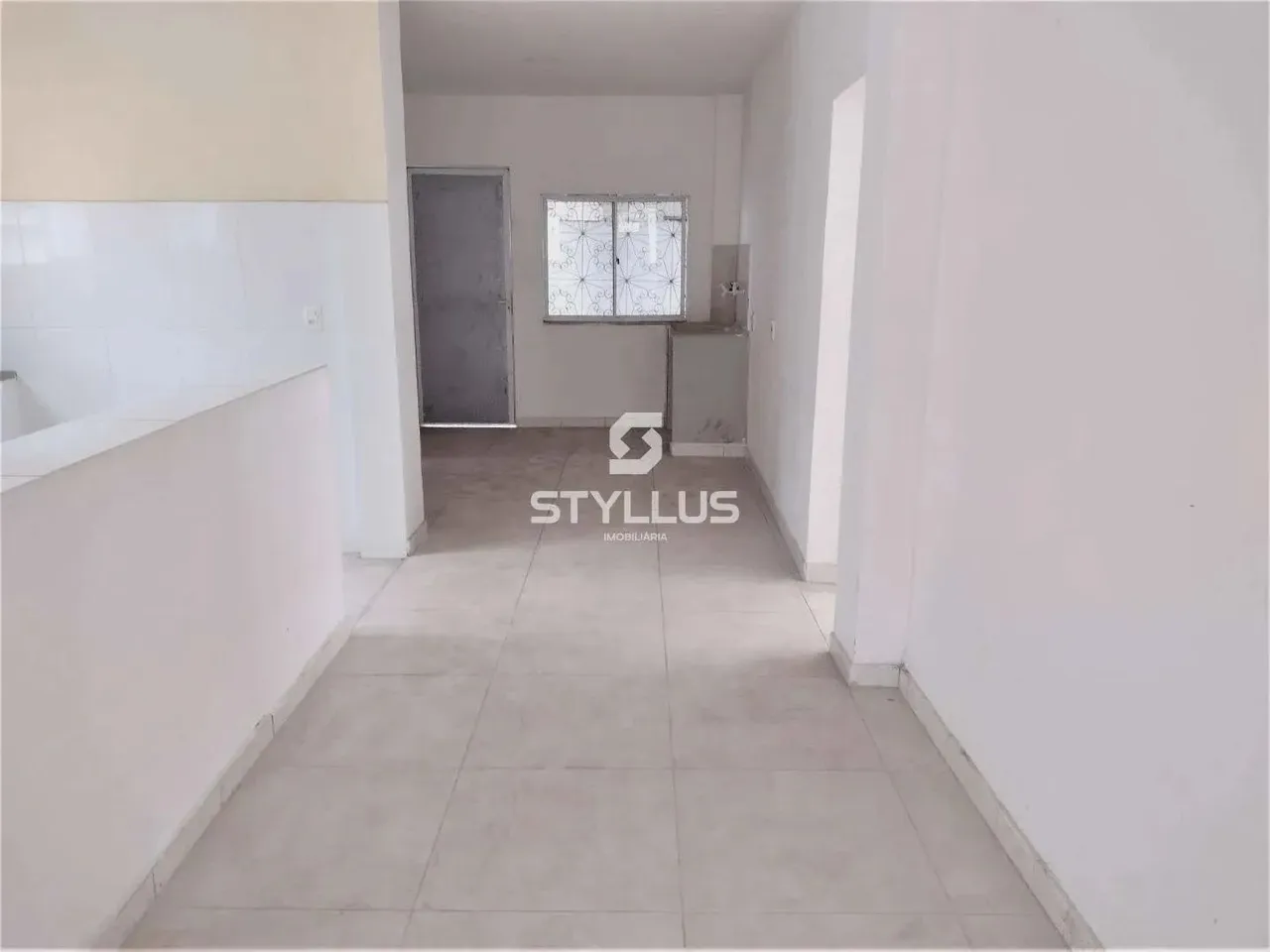 190m², 3 quartos, suíte, 4 vagas e 2 kitnets