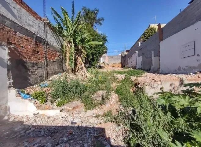 TERRENO À VENDA COM 370m² NO LIMOEIRO/SP - Foto 3