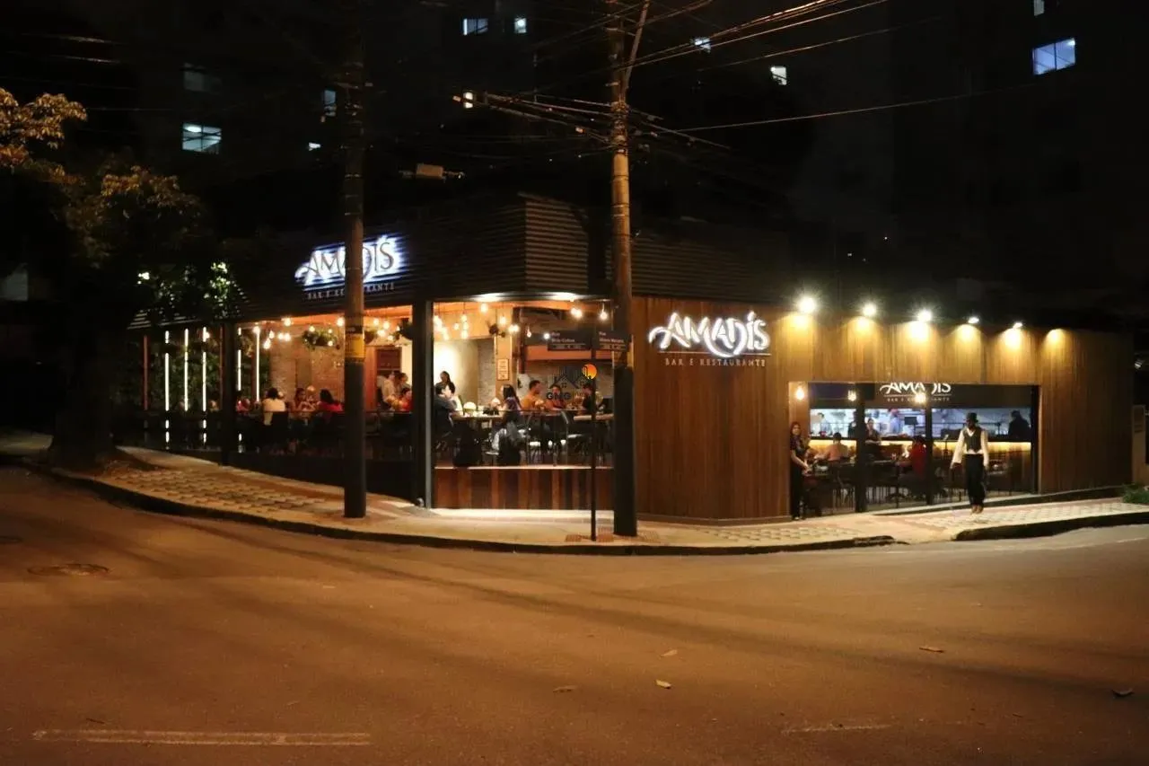 VENDE-SE PONTO COMERCIAL - OPORTUNIDADE