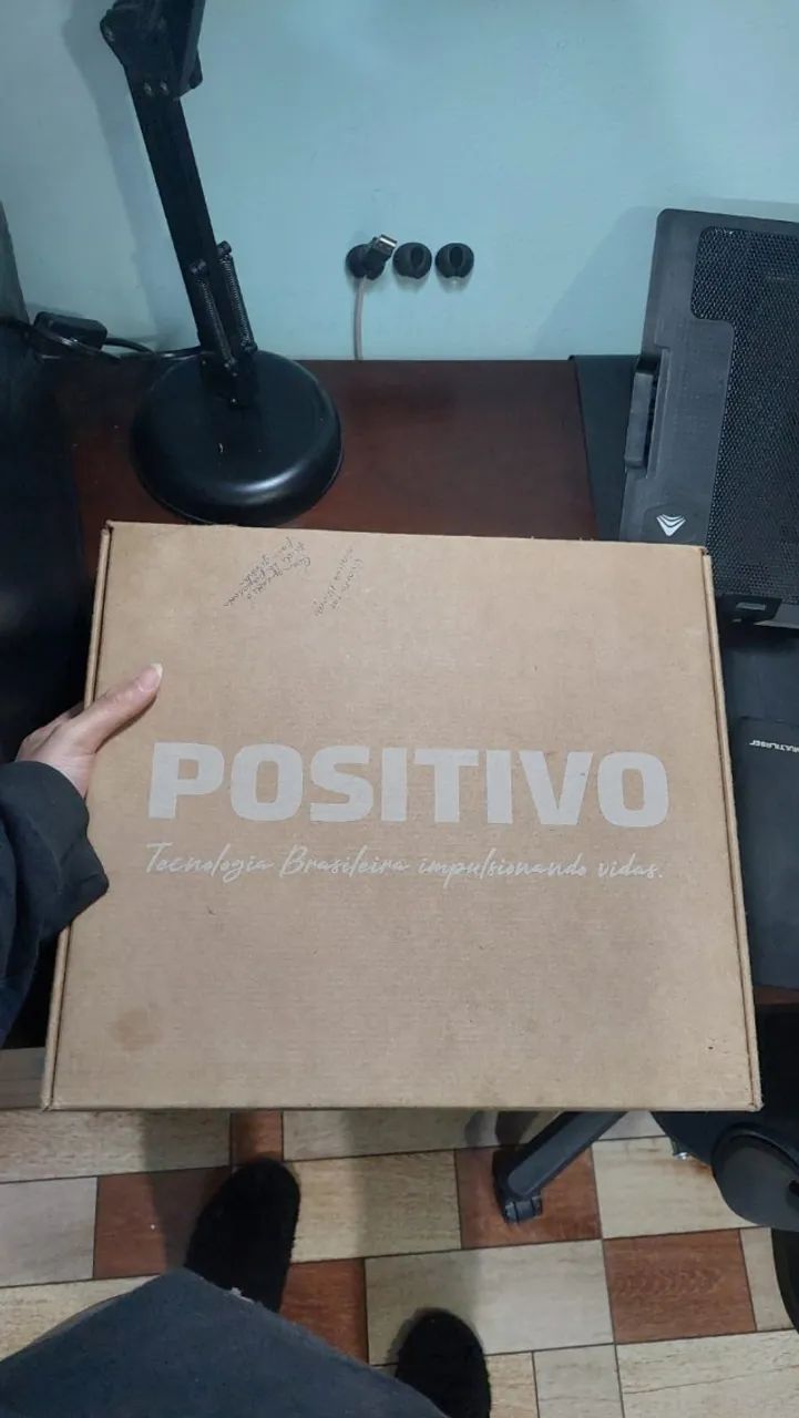 ? Notebook Positivo Motion Gray Q4128C-S - Rápido, leve e seminovo! - Foto 3