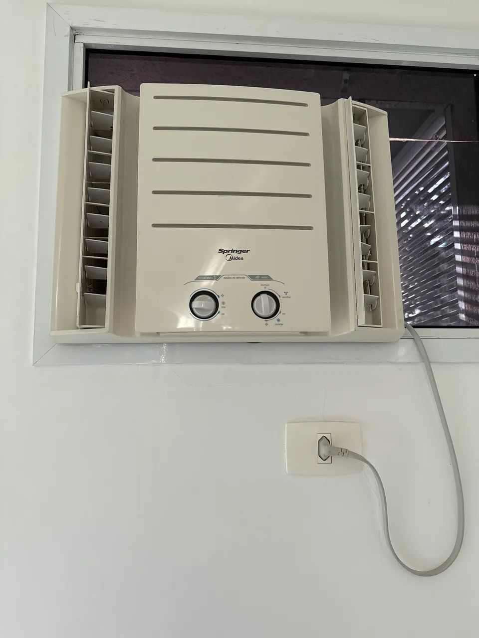 Ar Condicionado Springer de janela 7500