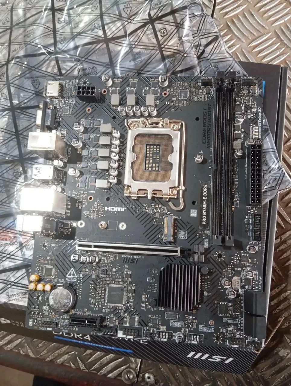 Placa mãe B760 PRO MSI  - Foto 2