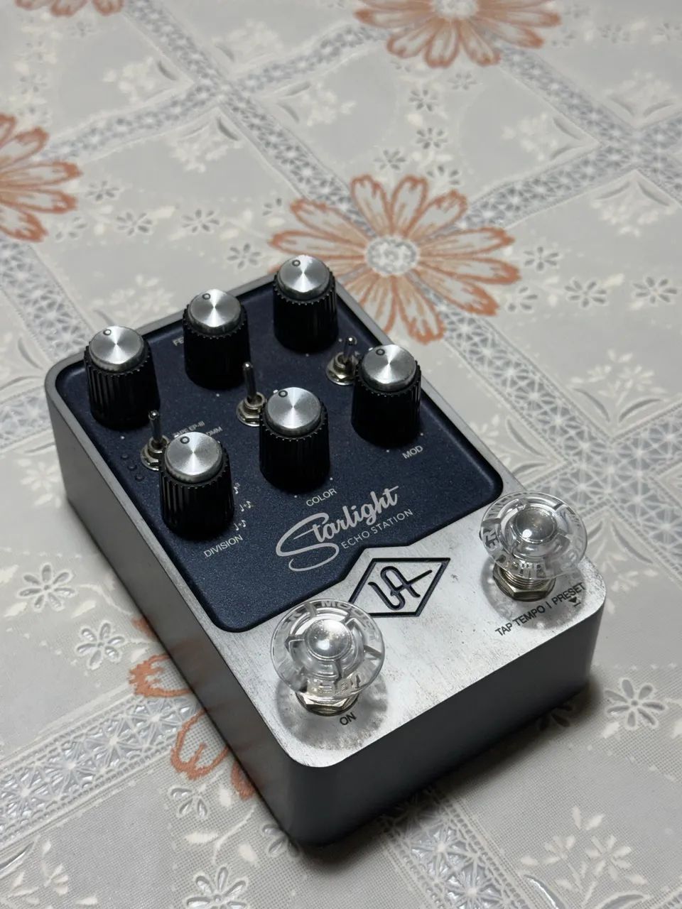 Pedal Universal Audio Starlight  - Foto 4