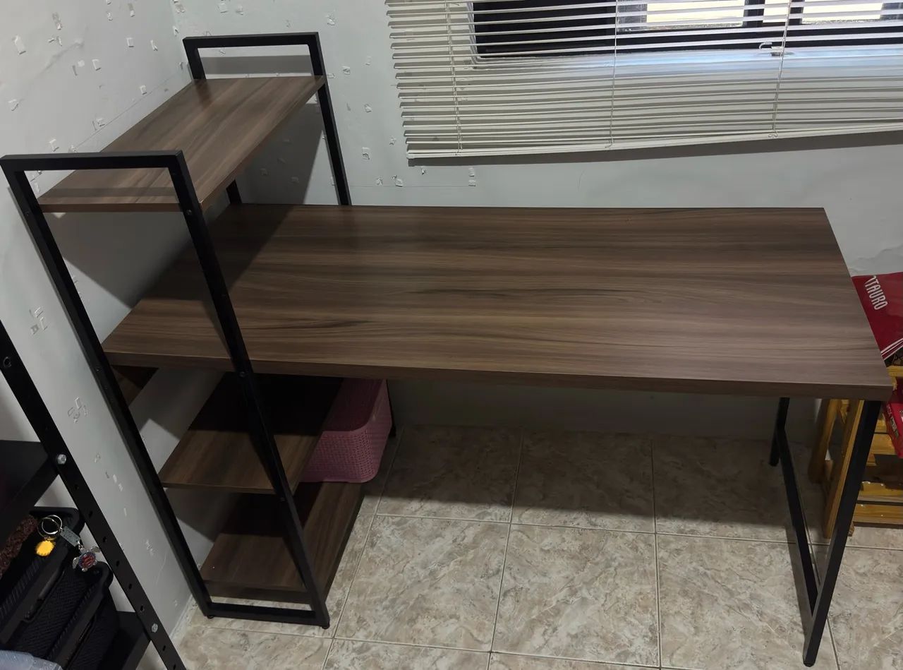 Mesa escritório/estudo - Foto 3