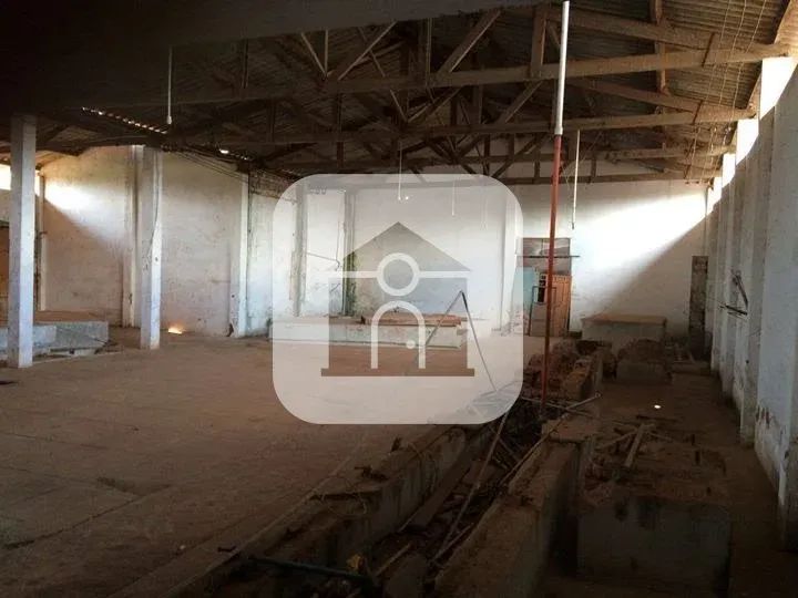 Barracão comercial e residencial em Araguari - Foto 4