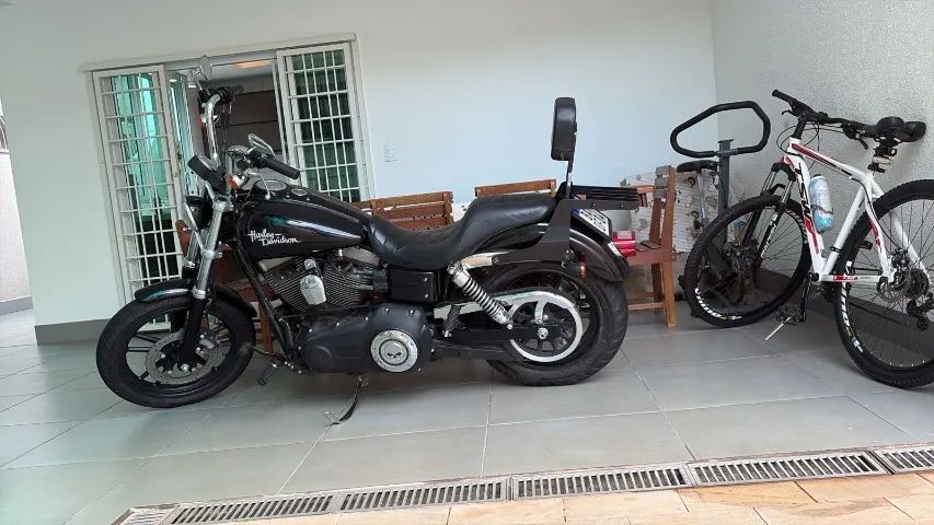 HARLEY-DAVIDSON DYNA 1600cc SUPER GLIDE CUSTOM (FXDC) 2008/2009 - Foto 5