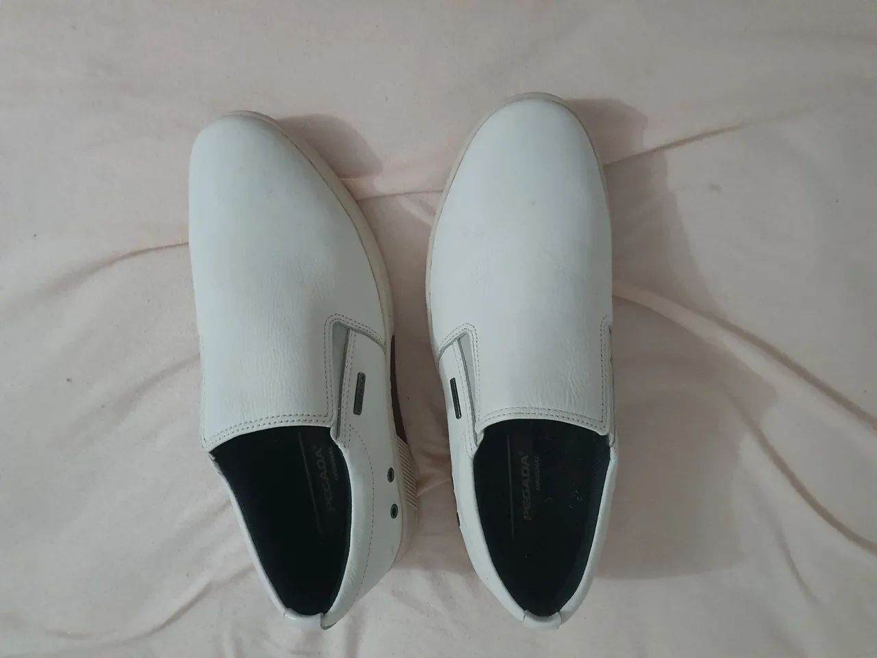 TAMANHO 40 SAPATO PEGADA BRANCO