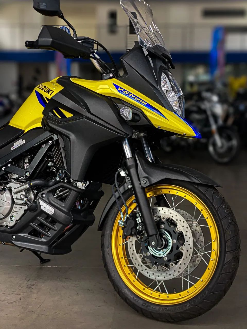 Suzuki V-Strom 660 cc  - Foto 2