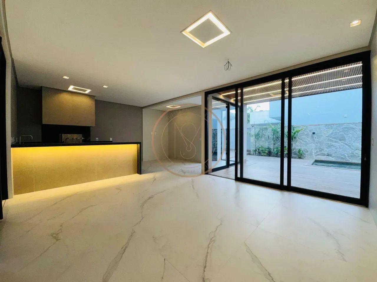 Sobrado ALTO padrão - 4 suítes | 408m² | Mirante do Lago - Foto 9