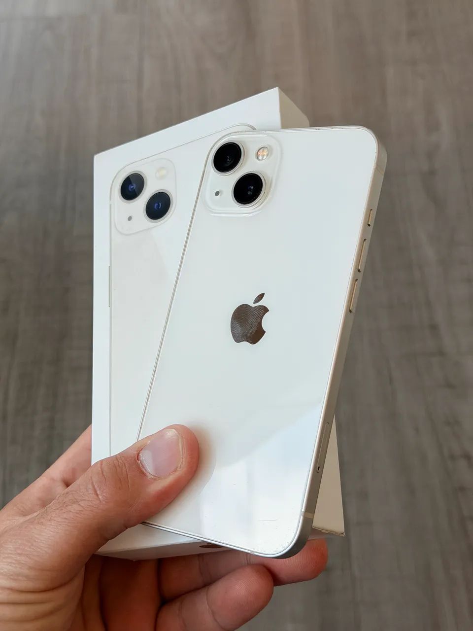 iPhone 13 128gb branco com caixa original - Celulares e